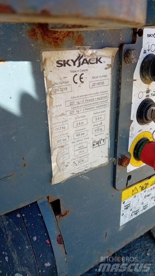 SkyJack SJ 3219 Podnośniki nożycowe