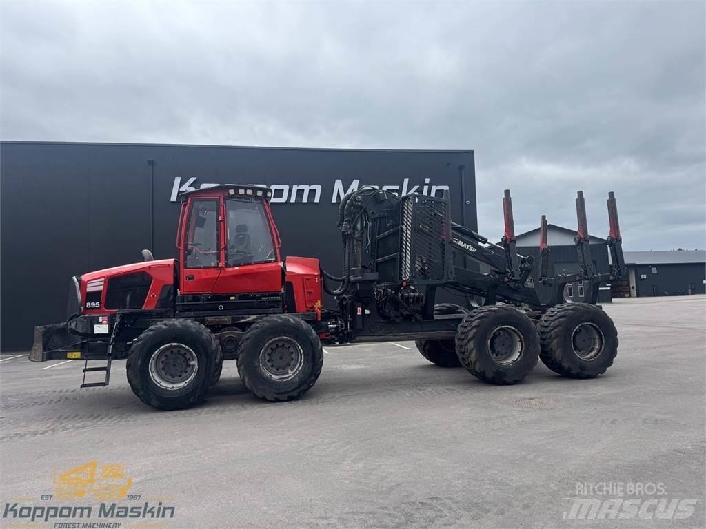 Komatsu 895 Forwardery