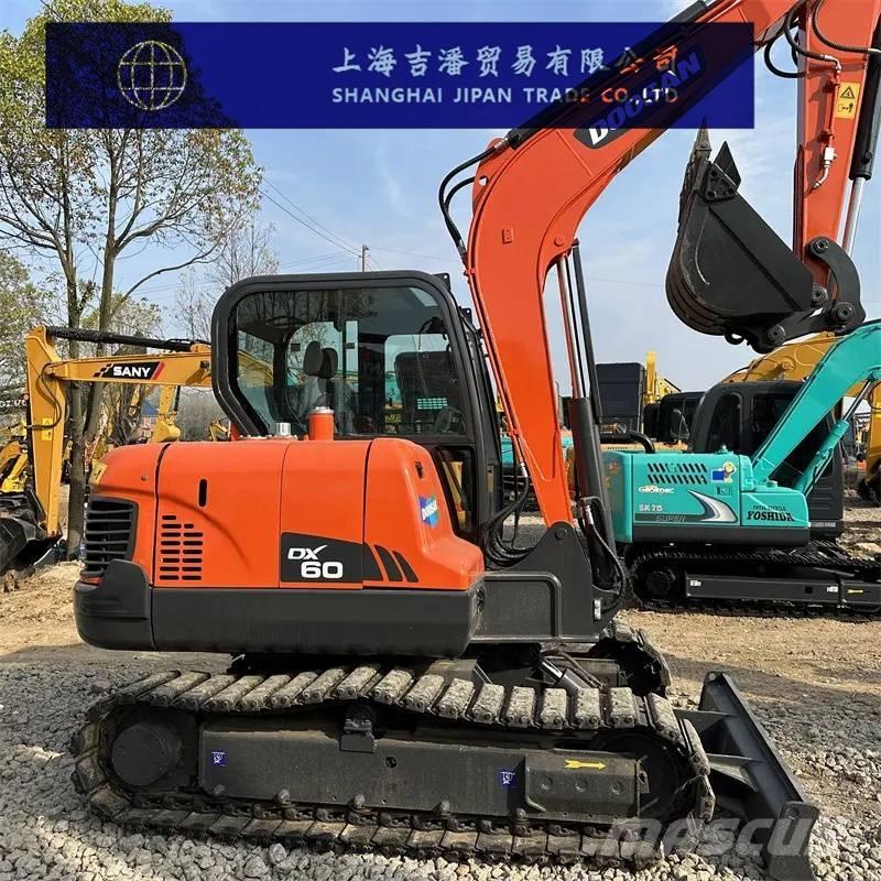 Doosan DX 60 Minikoparki