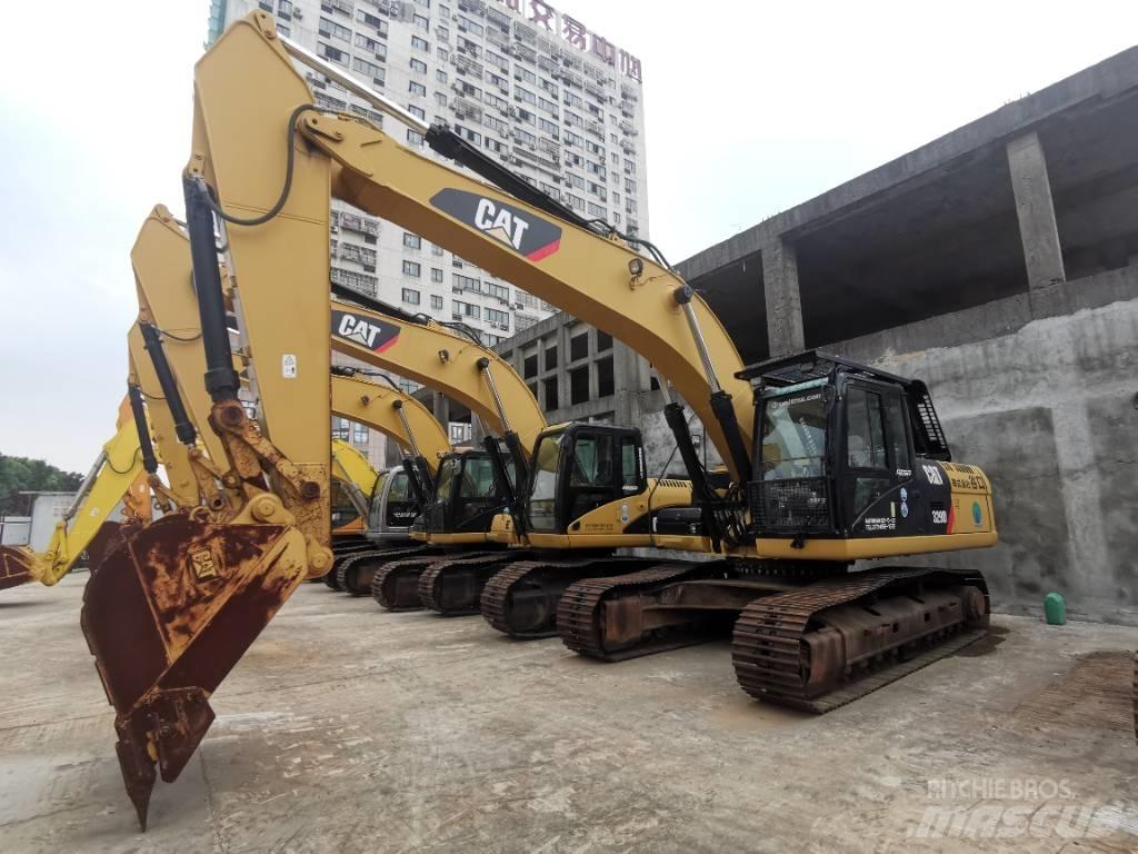 CAT 329 D Koparki gąsienicowe