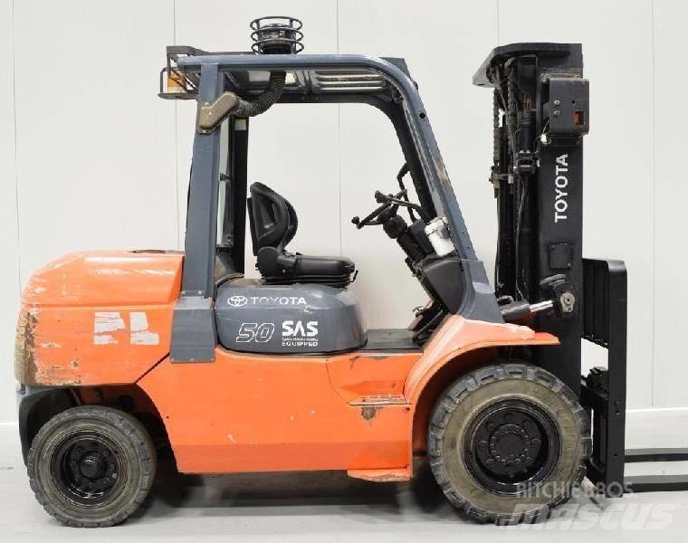 Toyota 7 FD 45 Wózki Diesla
