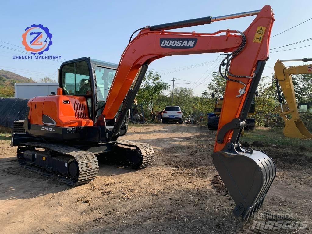 Doosan DX 60 Minikoparki