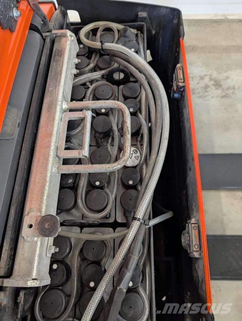 Toyota 10794 LPE200 Wózki widłowe inne