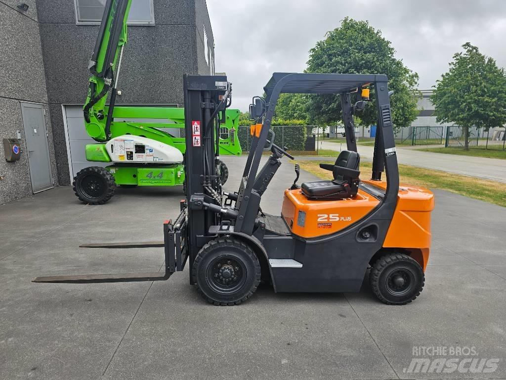 Doosan D 25 G Wózki Diesla