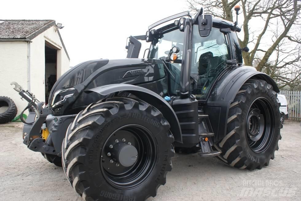 Valtra T 255 Versu Ciągniki rolnicze