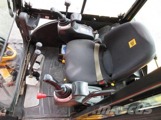 JCB 8026 CTS Minikoparki