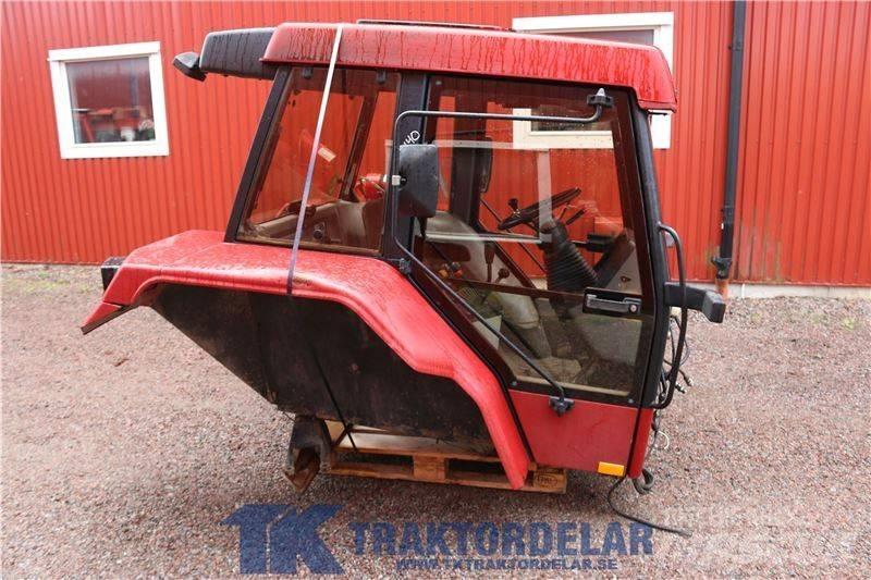 CASE 5140 Maxxum Kabina i wnętrze