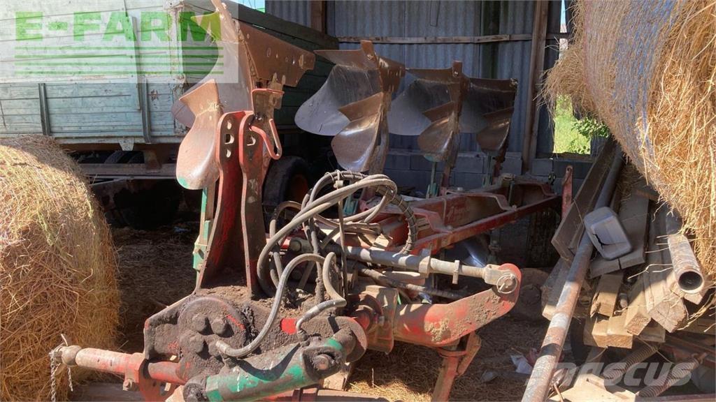 Kverneland LB 100 Pługi