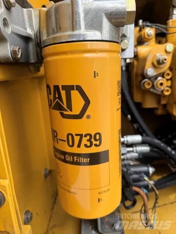 CAT 323DL (320DL) Koparki gąsienicowe