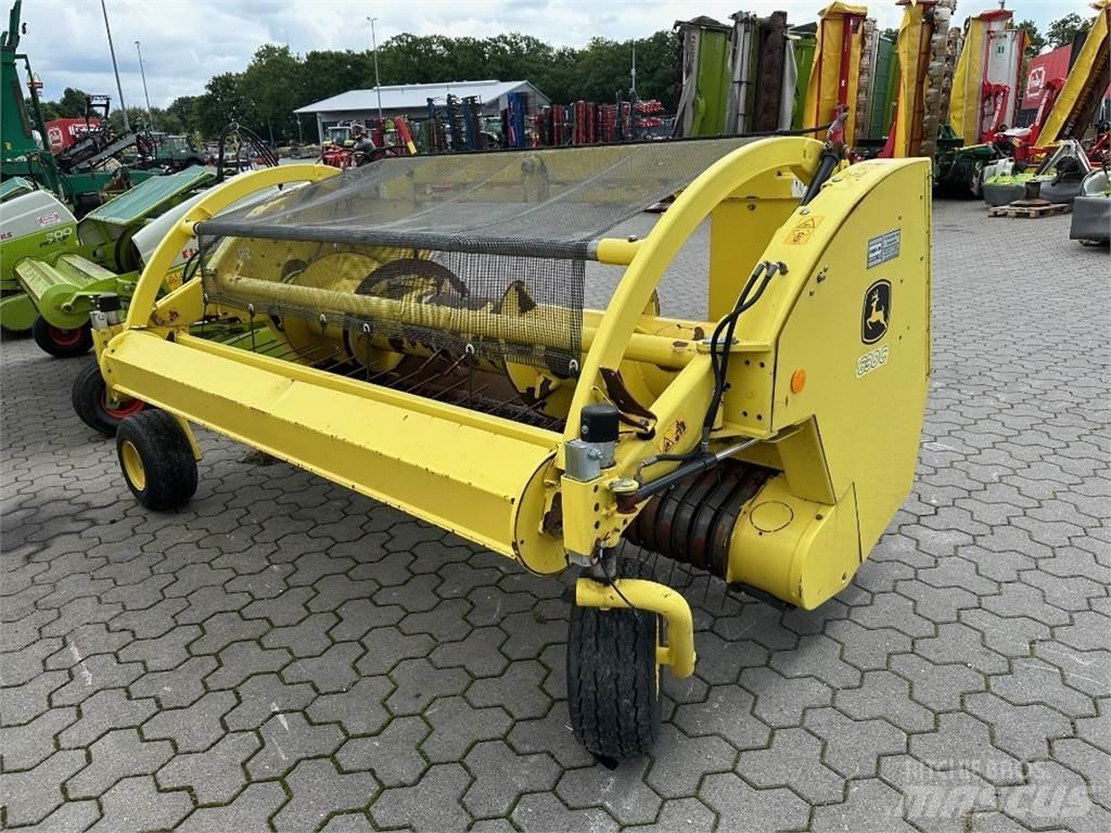 John Deere 630 C Osprzęt do słomy