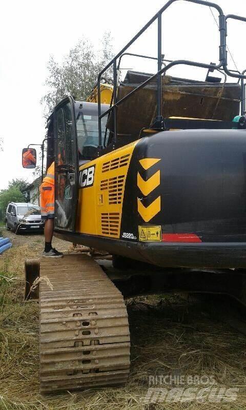 JCB JS220LC Koparki gąsienicowe