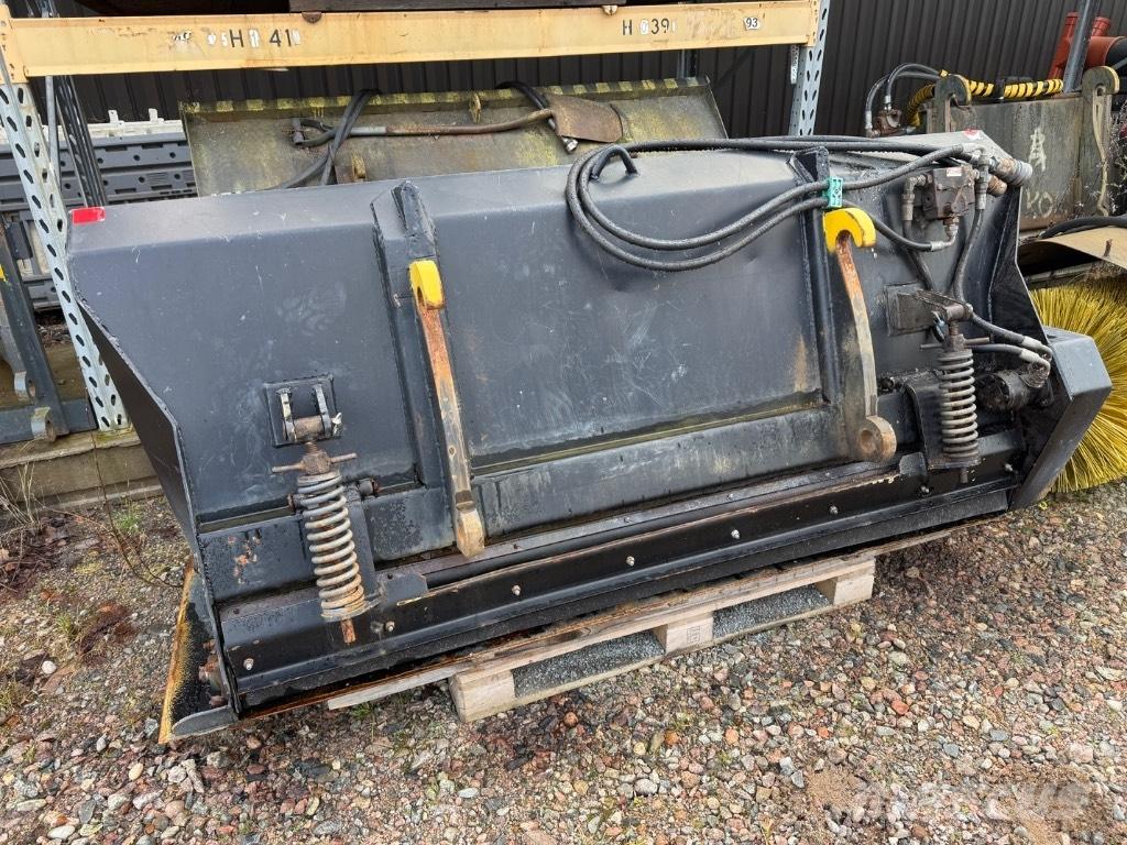 JCB 413 S Ładowarki kołowe