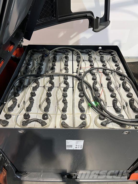 Linde E50HL-01 Wózki elektryczne