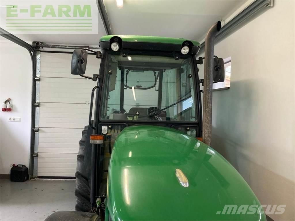 John Deere 5515F Ciągniki rolnicze