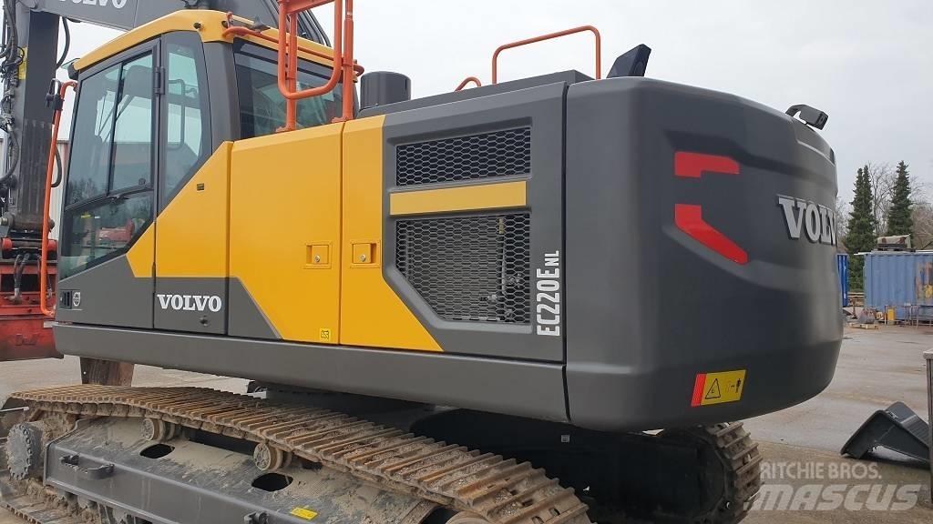 Volvo EC 220 E Koparki gąsienicowe