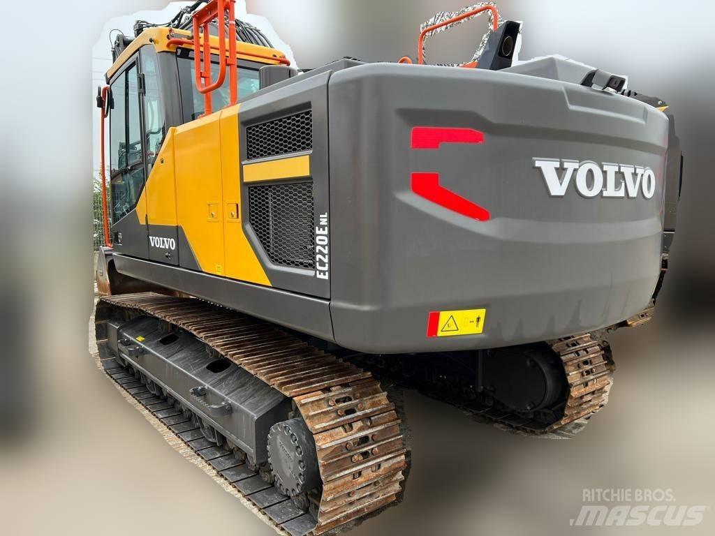 Volvo EC 220 E Koparki gąsienicowe