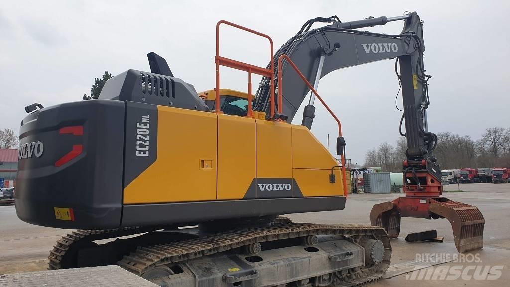 Volvo EC 220 E Koparki gąsienicowe