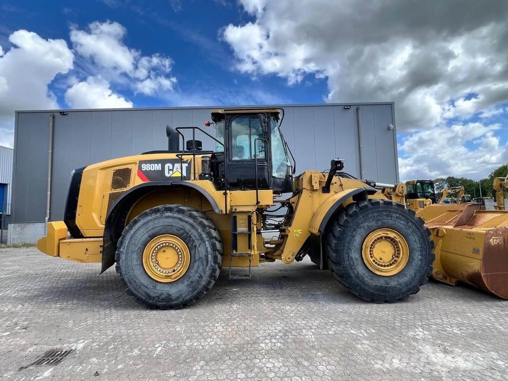 CAT 980M Ładowarki kołowe