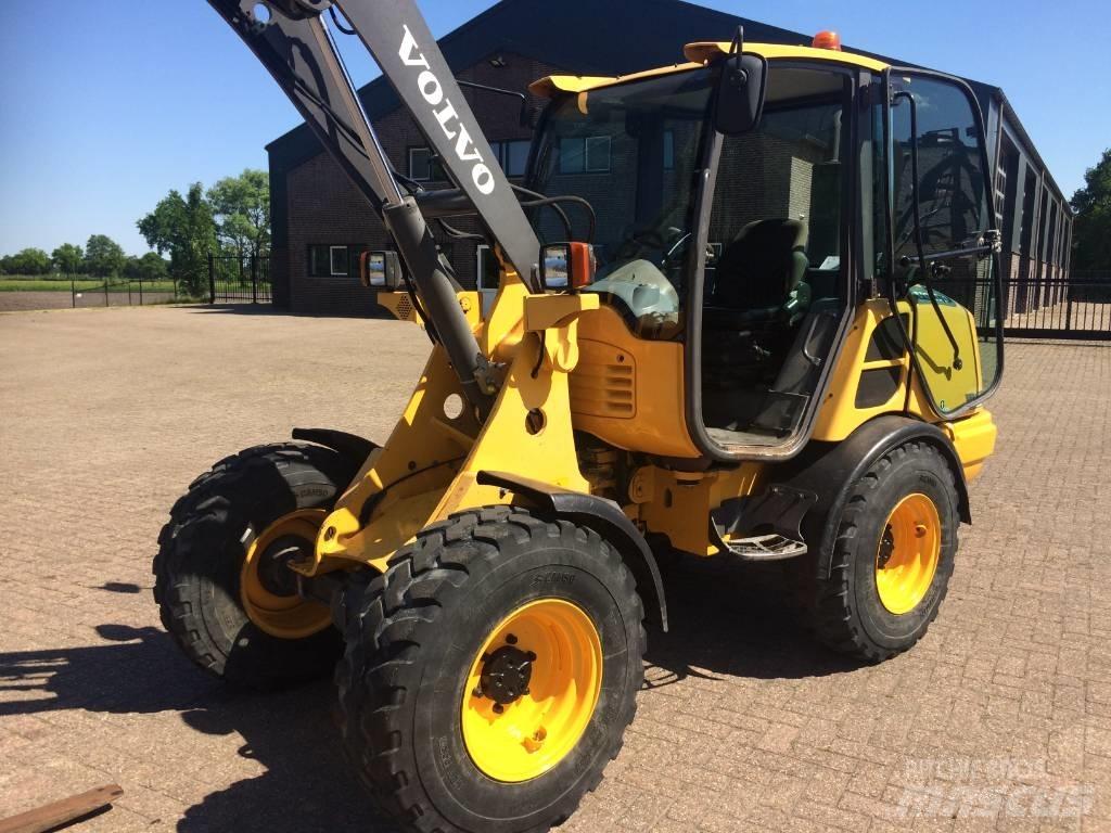 Volvo L 25 F Ładowarki kołowe