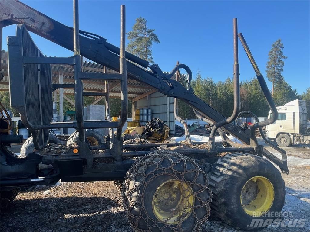 Timberjack 810B Forwardery