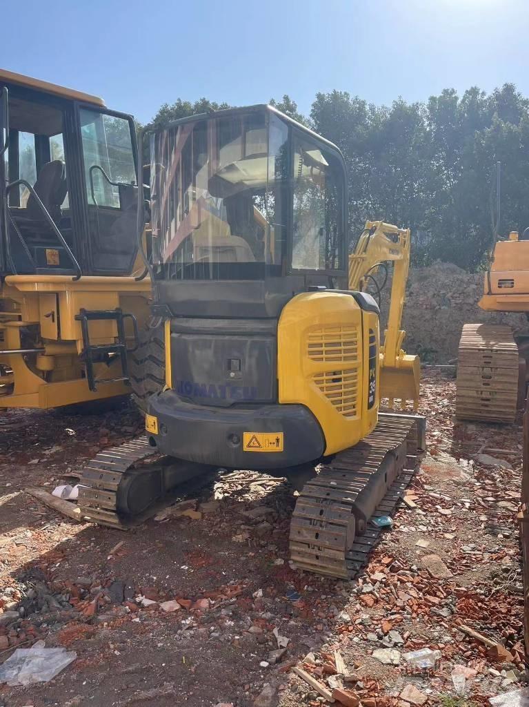 Komatsu PC 35 Koparki gąsienicowe