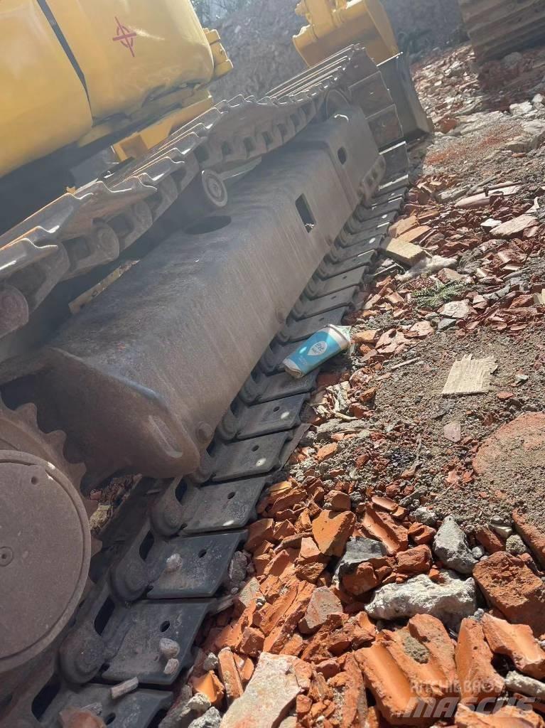 Komatsu PC 35 Koparki gąsienicowe