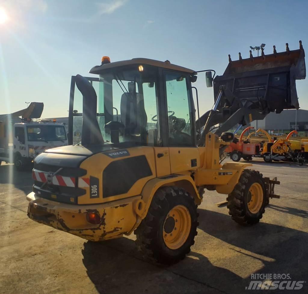 Volvo L30G Ładowarki kołowe