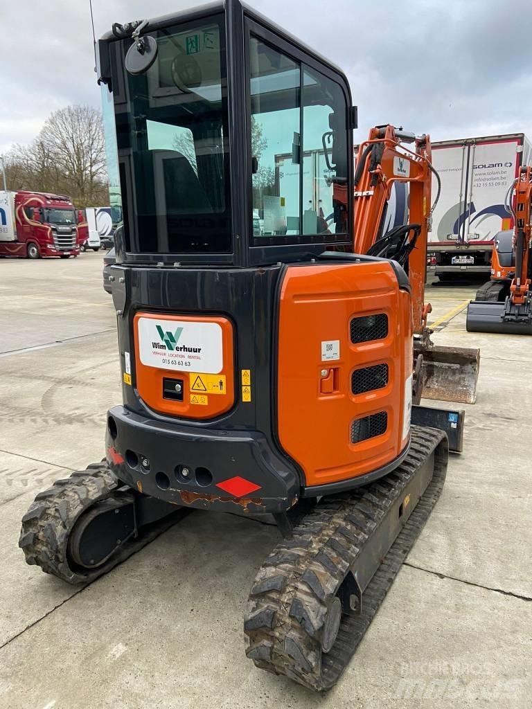 Hitachi ZX 33 U-6 Minikoparki