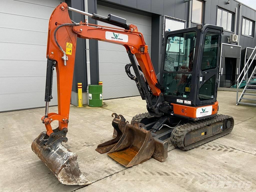 Hitachi ZX 33 U-6 Minikoparki