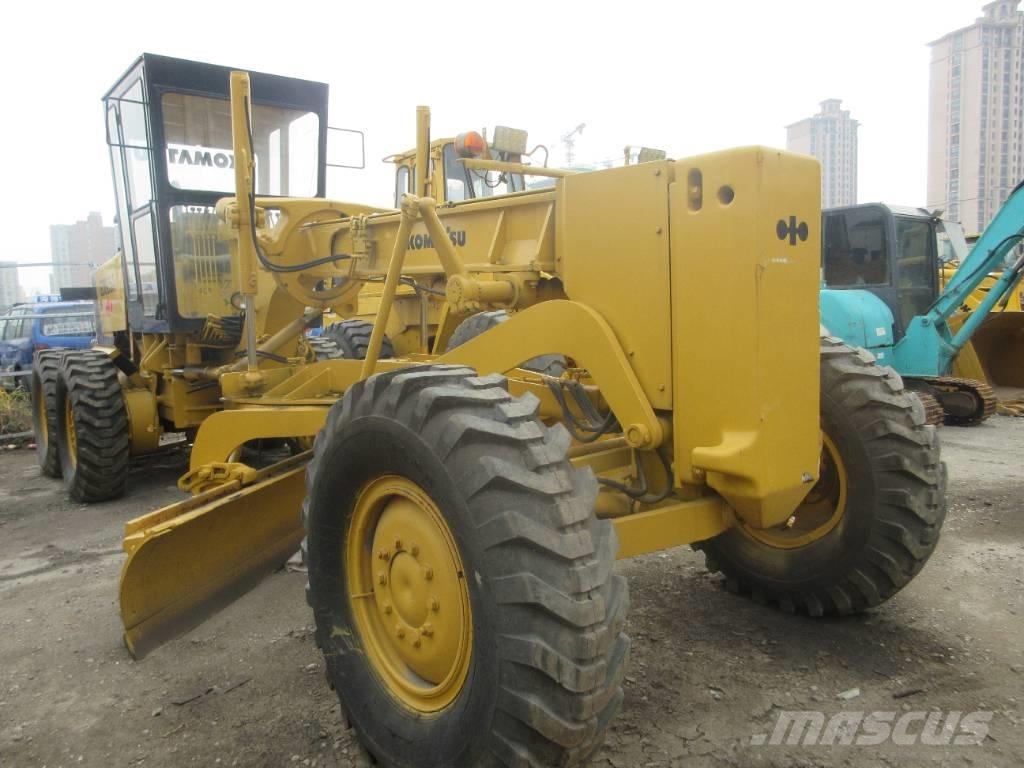 Komatsu GD 623 Równiarki