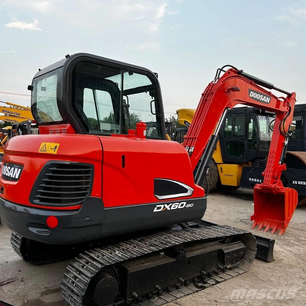 Doosan DX60-9C Minikoparki