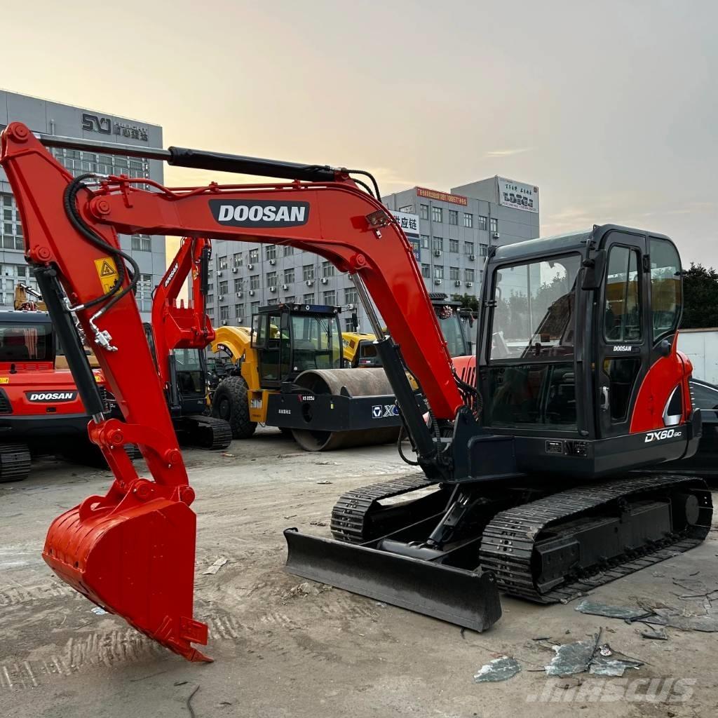 Doosan DX60-9C Minikoparki
