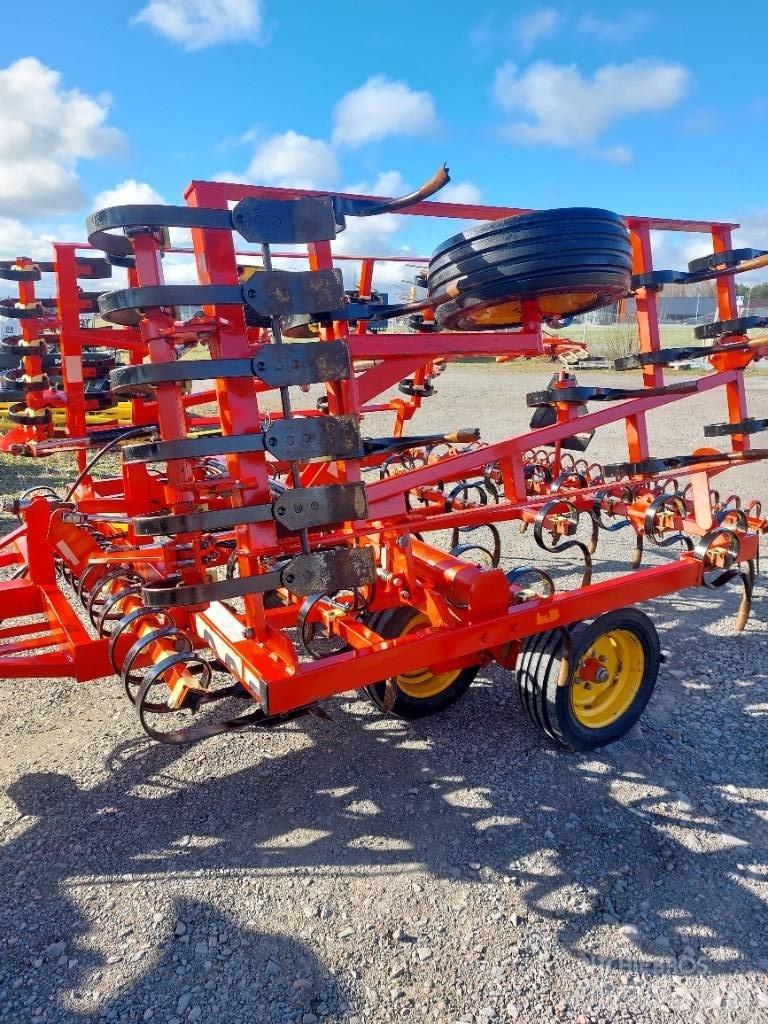 Väderstad NZF 450 Brony
