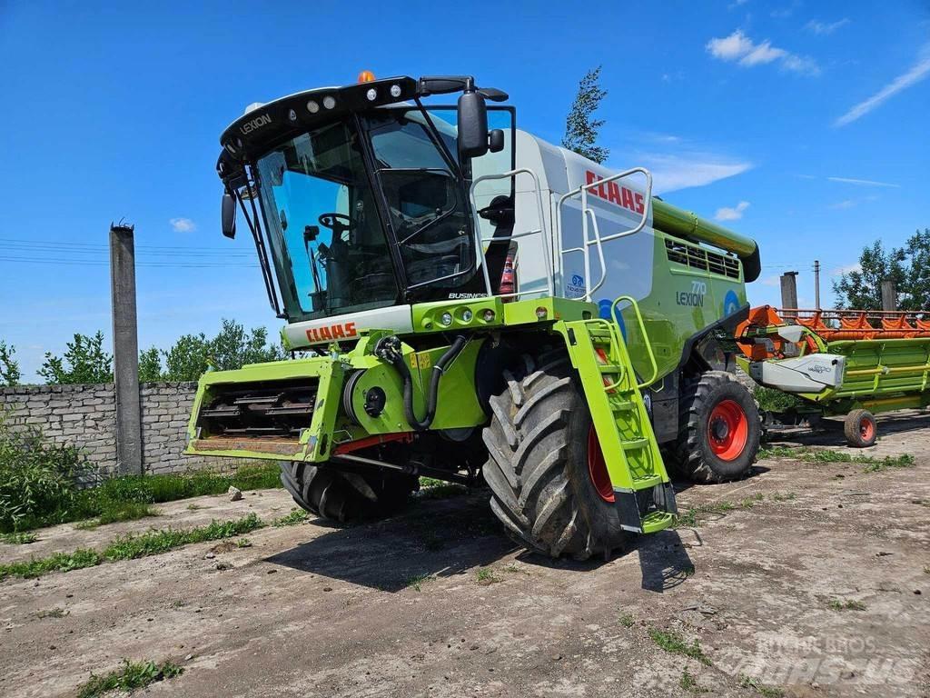 CLAAS Lexion 770 Kombajny zbożowe