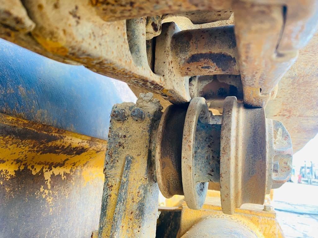 CAT 943 LGP Ładowarki gąsienicowe