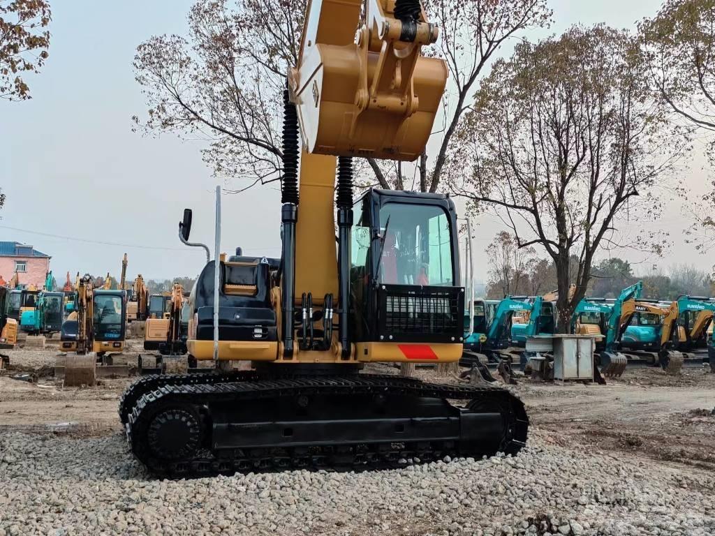 CAT 320 D Koparki gąsienicowe
