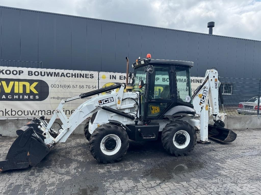 JCB 2 CX Koparko-ładowarki