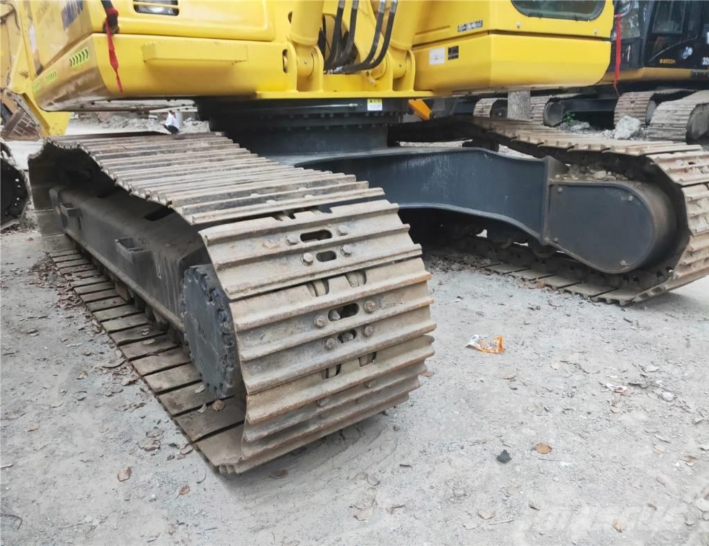 Komatsu PC200-7 Koparki gąsienicowe