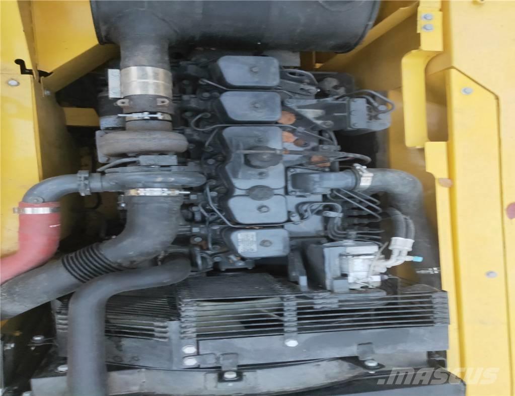 Komatsu PC200-7 Koparki gąsienicowe
