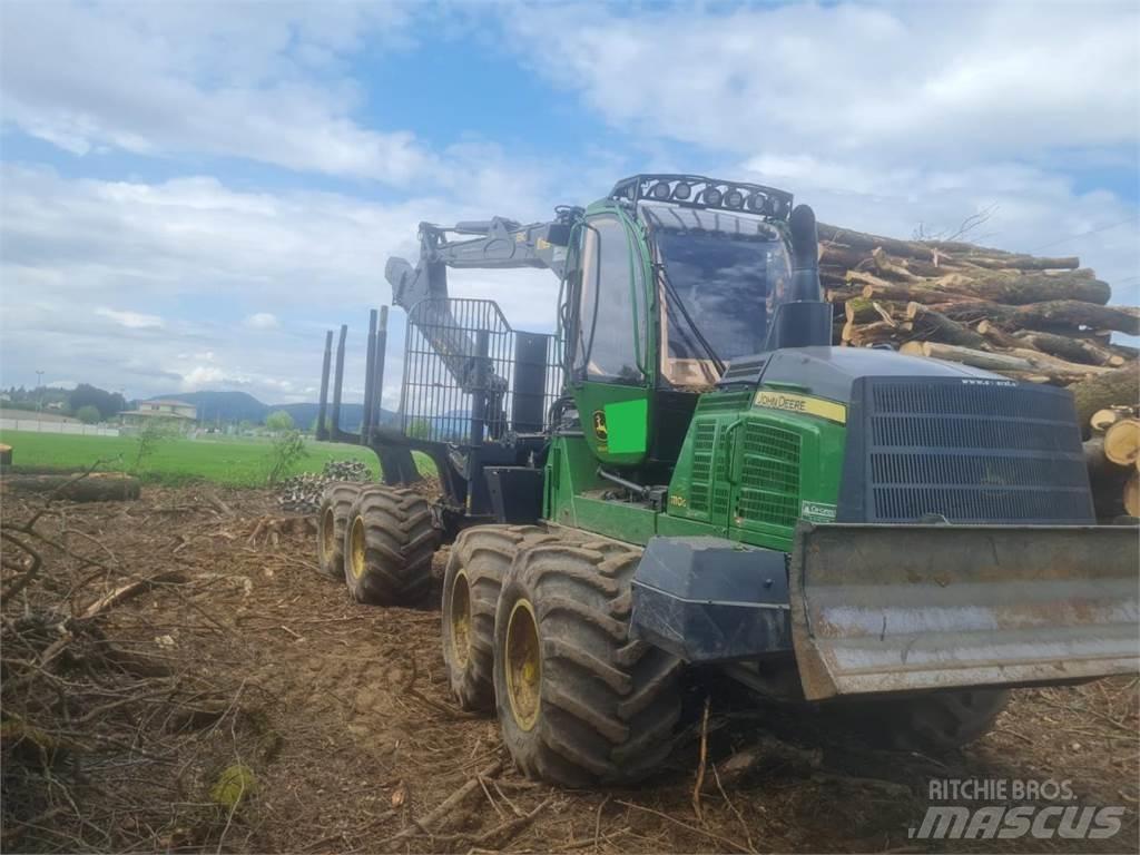 John Deere 1110 G Forwardery