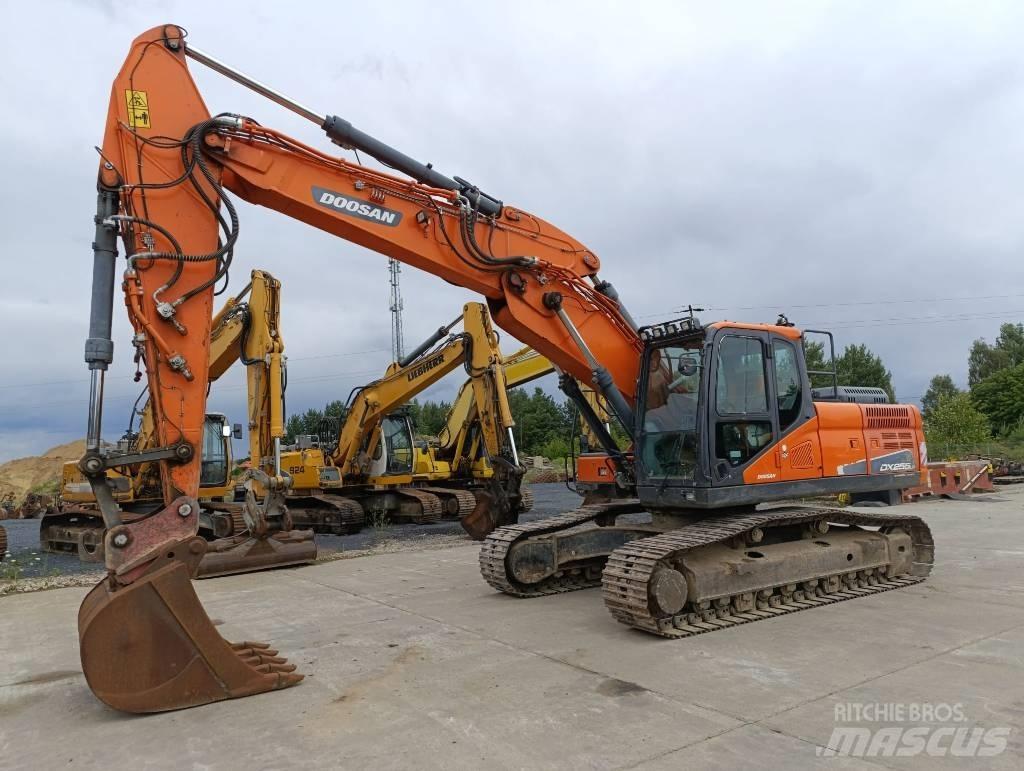 Doosan DX 255 LC-5 Koparki gąsienicowe