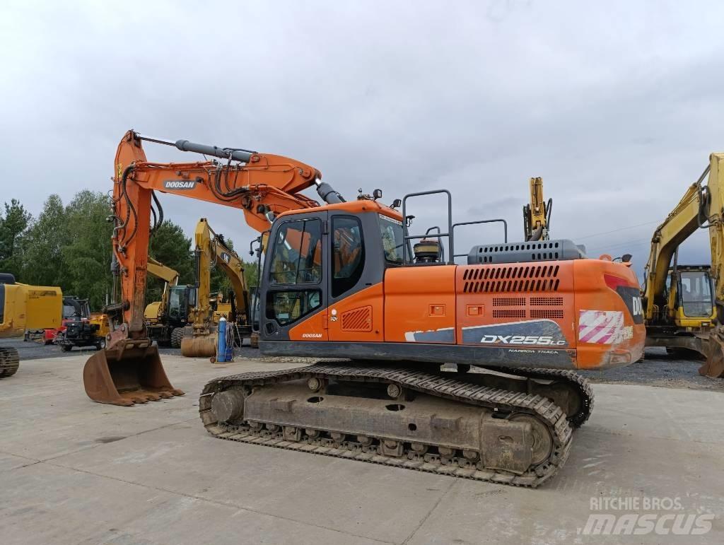 Doosan DX 255 LC-5 Koparki gąsienicowe