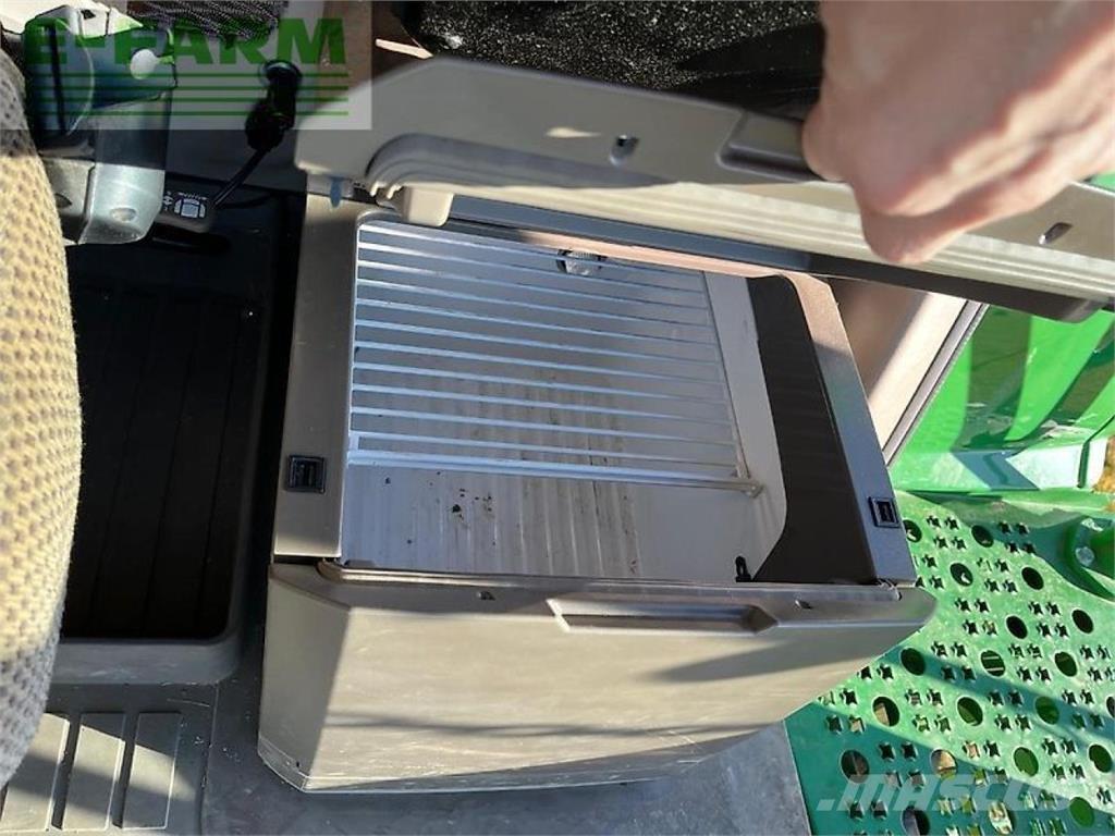 John Deere t670 Kombajny zbożowe