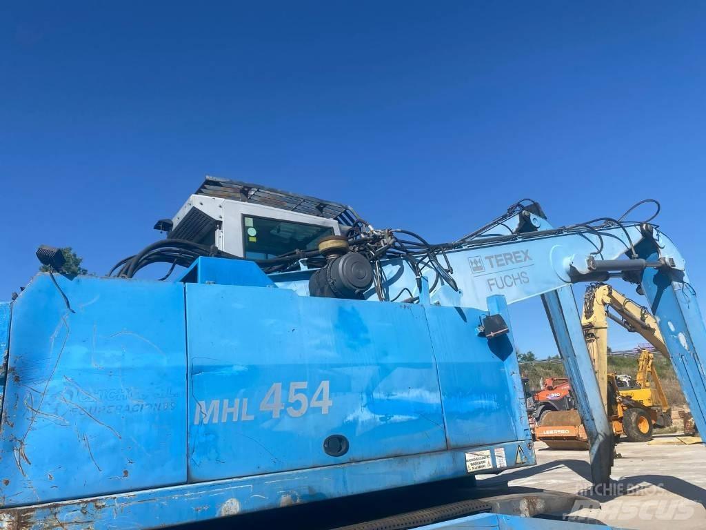Fuchs MHL 454 Koparki przeładunkowe