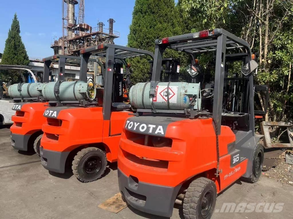 Toyota FD 30 Wózki Diesla