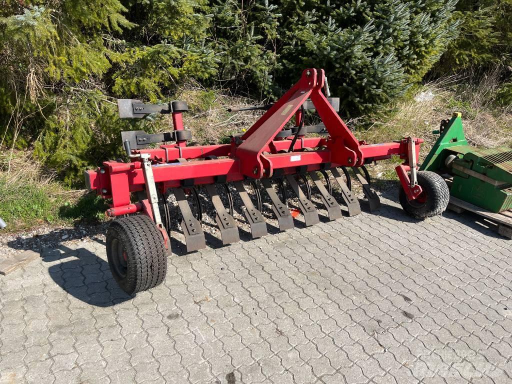 He-Va Front-Board 4m Inne maszyny i akcesoria uprawowe
