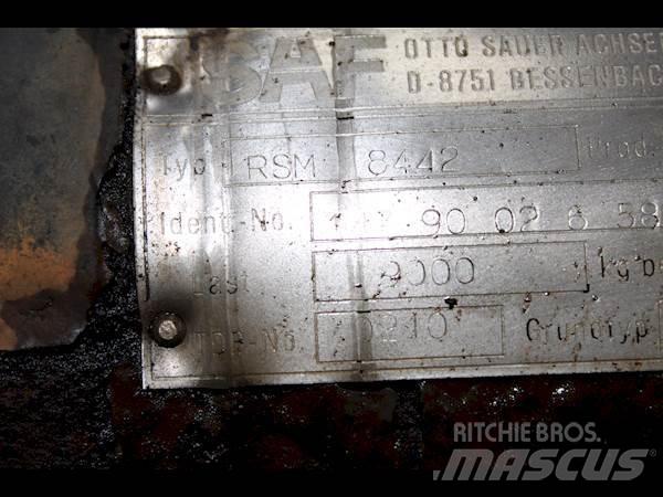 SAF RSM 8442 Mosty, wały i osie