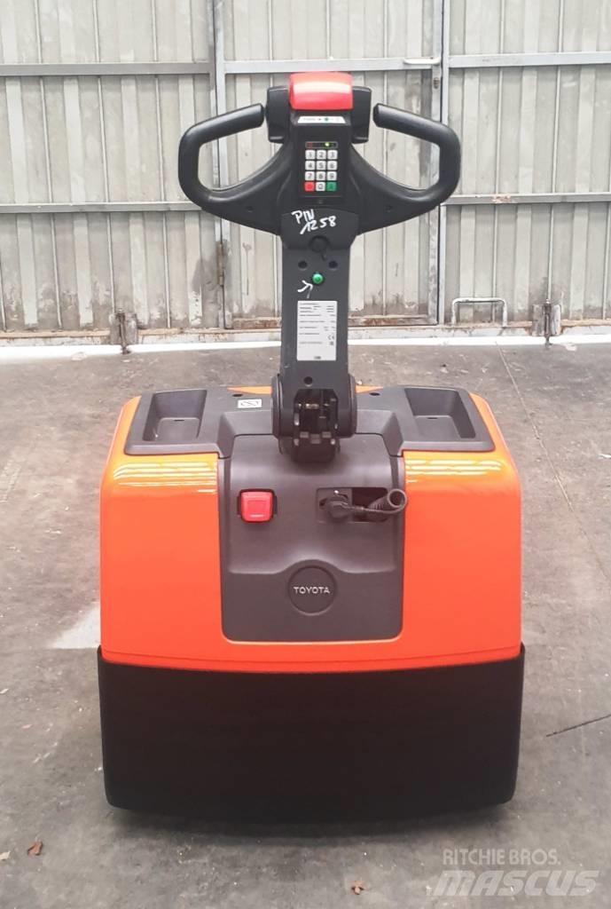 BT LWE 130 Minimover Wózki widłowe unoszące