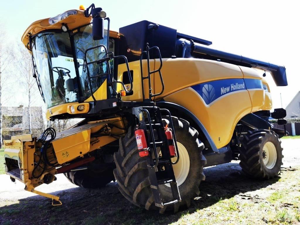 New Holland CX 8090 Kombajny zbożowe