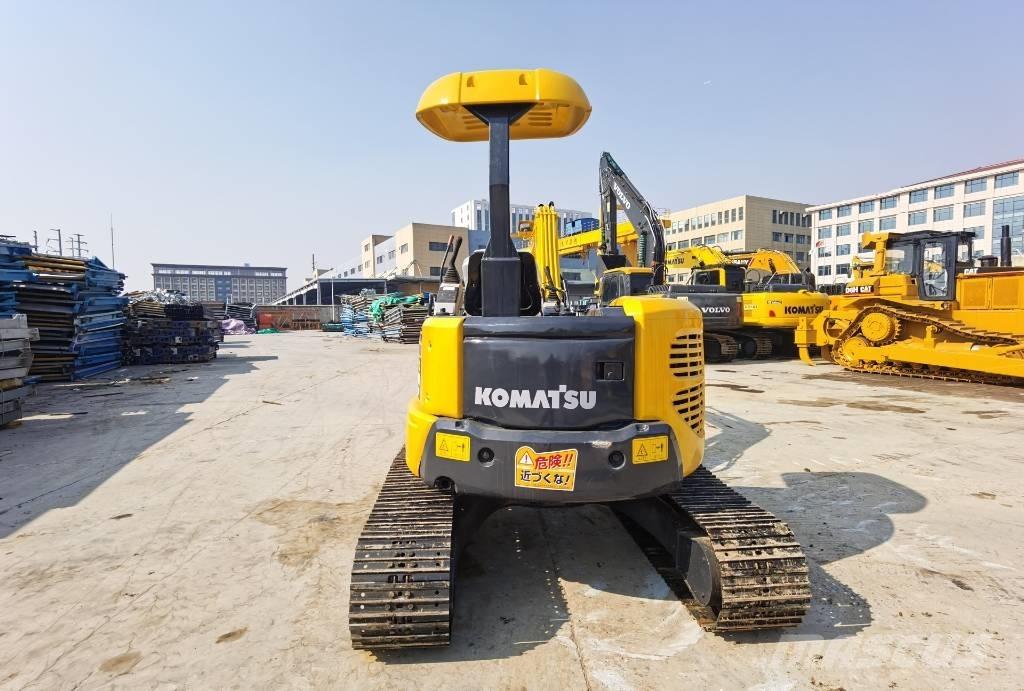 Komatsu PC 40 MR Minikoparki
